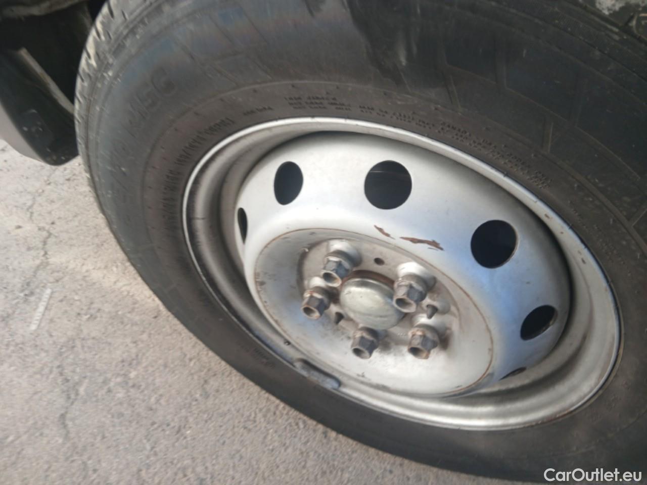  Citroen  Jumper CITROEN  / 2014 / 4P / furgón BlueHDi 88KW (120CV) Furgón 35L2H2 #37