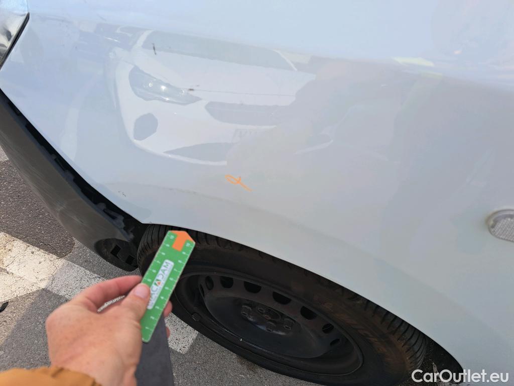  Dacia  Dokker DACIA  / 2013 / 4P / furgón derivado de turismo Van Essential Blue dCi 70kW (95CV) #24