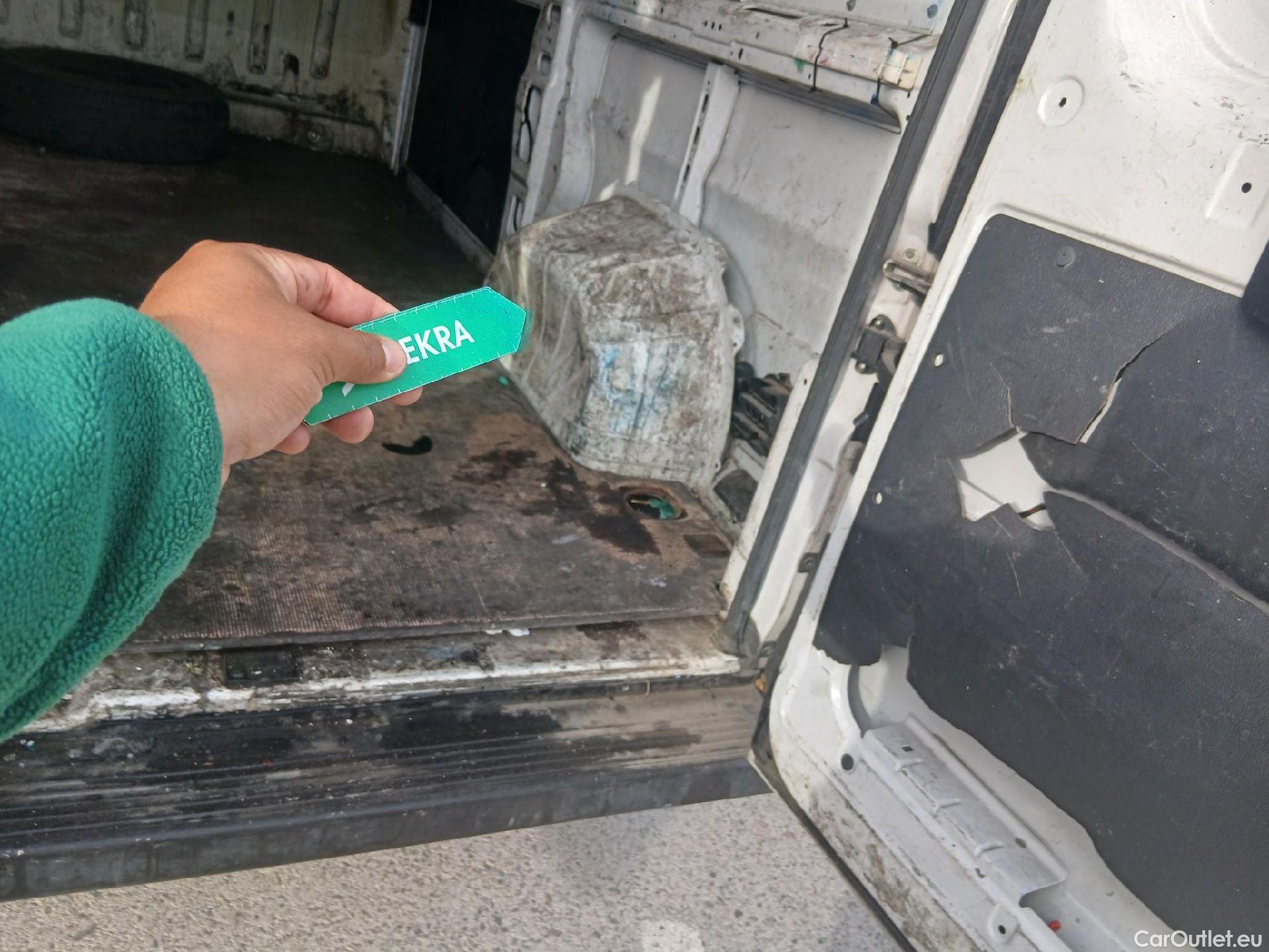  Fiat  Ducato FIAT  / 2014 / 4P / furgón Furgón 35 Medio 100kW Natural Power #2