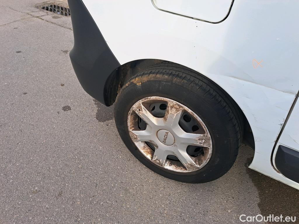  Dacia  Dokker DACIA  / 2013 / 4P / furgón derivado de turismo Van Essential Blue dCi 70kW (95CV) #50