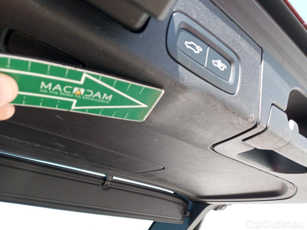  Volvo  XC60 VOLVO  / 2017 / 5P / todoterreno 2.0 B4 D Core Auto #1