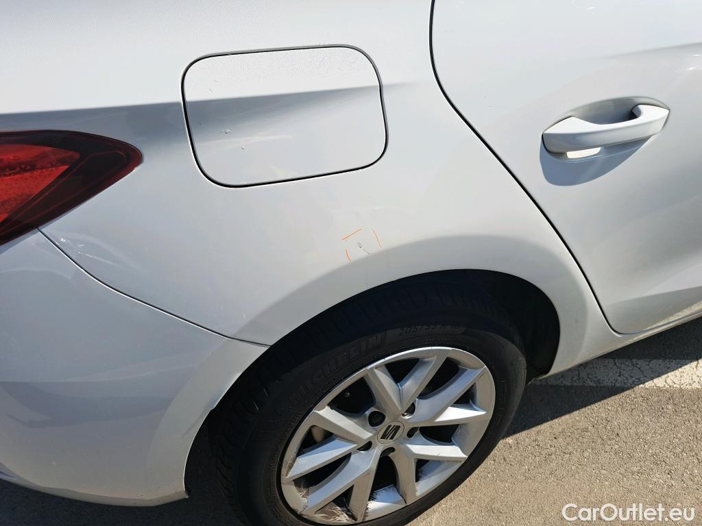  Seat  Leon SEAT Nuevo León / 2020 / 5P / berlina con portón 2.0 TDI 85kW S&S Style Go (AC2) #5