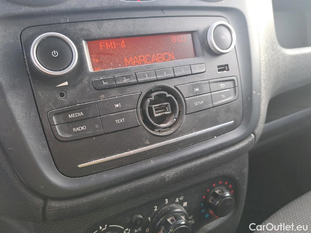  Dacia  Dokker DACIA  / 2013 / 4P / furgón derivado de turismo Van Essential Blue dCi 70kW (95CV) #43