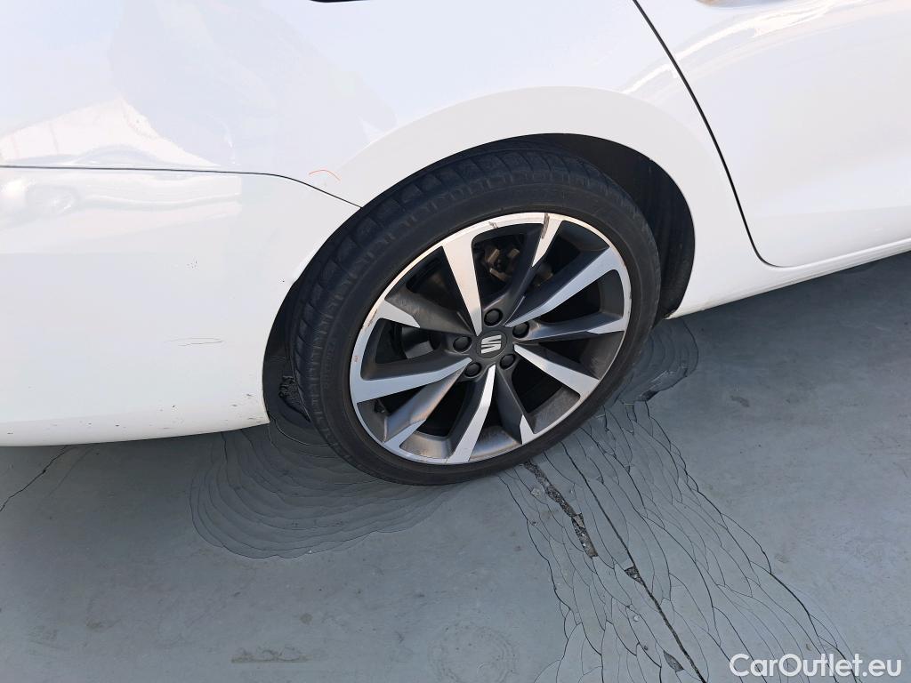  Seat  Leon SEAT Nuevo León / 2020 / 5P / familiar SP 2.0 TDI 110kW DSG S&S FR Go L(SP) #3