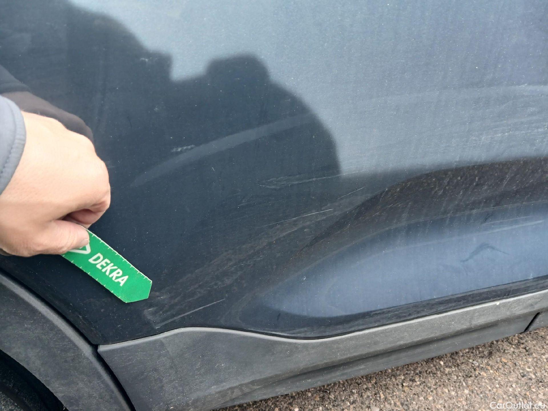  Volvo  XC 40 VOLVO XC40 / 2017 / 5P / todoterreno 2.0 B3 G Momentum Pro Auto #16