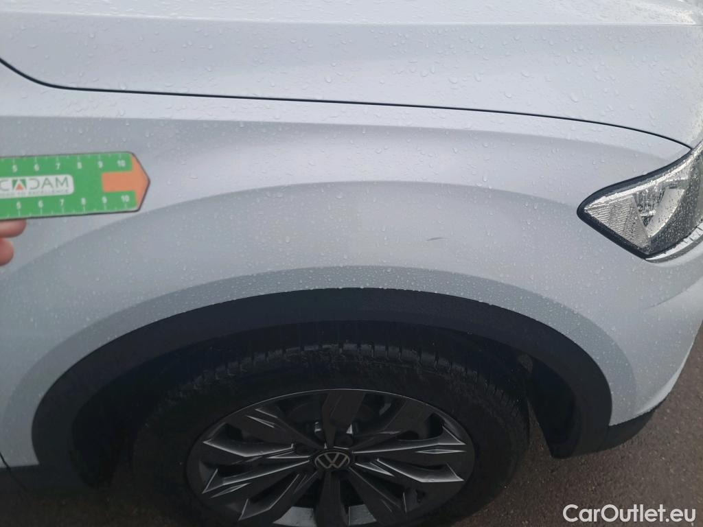  Volkswagen  T-ROC VOLKSWAGEN  / 2017 / 5P / todoterreno Sport 2.0 TDI 110kW (150CV) 4 Motion DSG #3