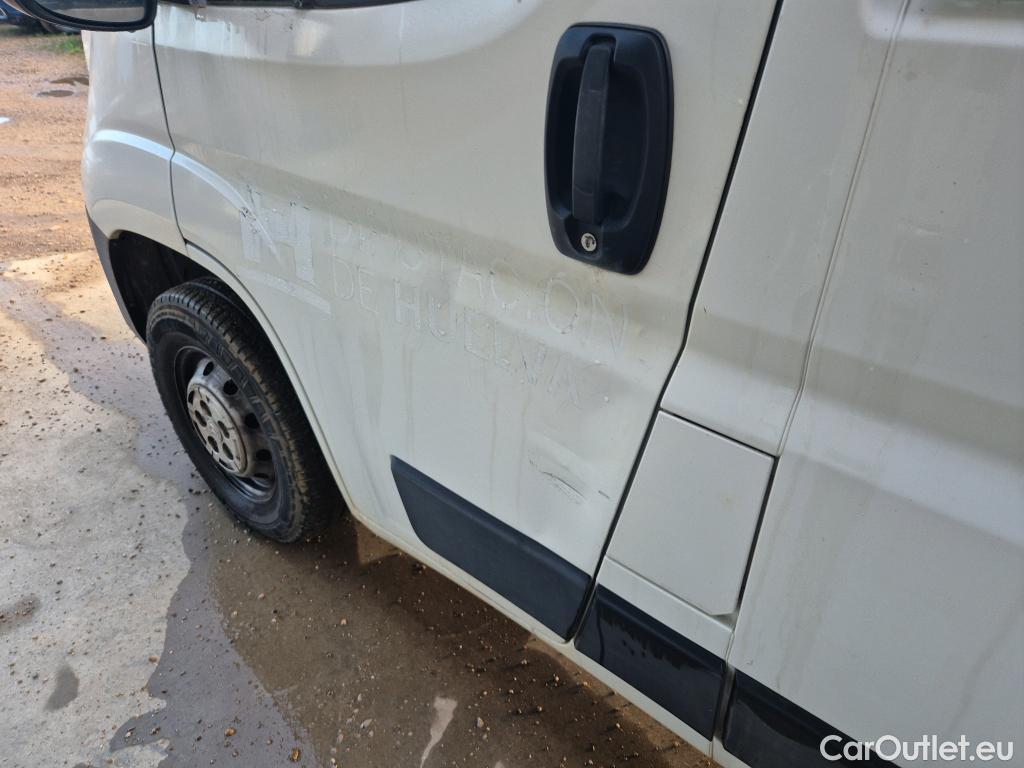  Citroen  Jumper CITROEN  / 2014 / 4P / combi BlueHDi 88KW (120CV) S&S Combi 33 L2H2 #13