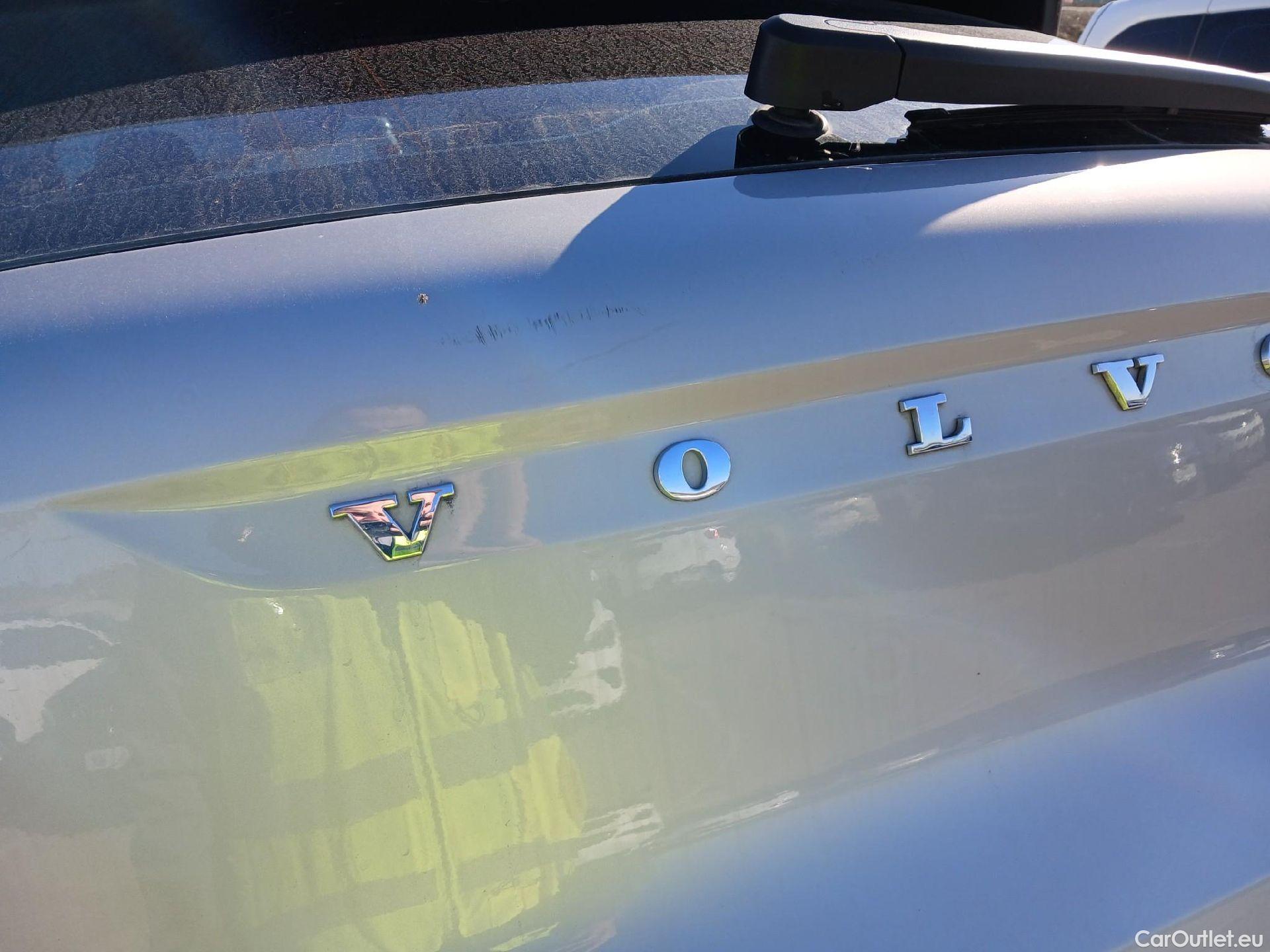  Volvo  XC 40 VOLVO XC40 / 2021 / 5P / todoterreno 1.5 T5 Twin Recharge Plus Dark Auto #15