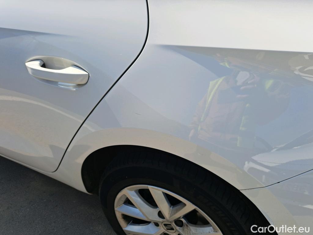  Seat  Leon SEAT Nuevo León / 2020 / 5P / berlina con portón 2.0 TDI 85kW S&S Style Go (AC2) #15