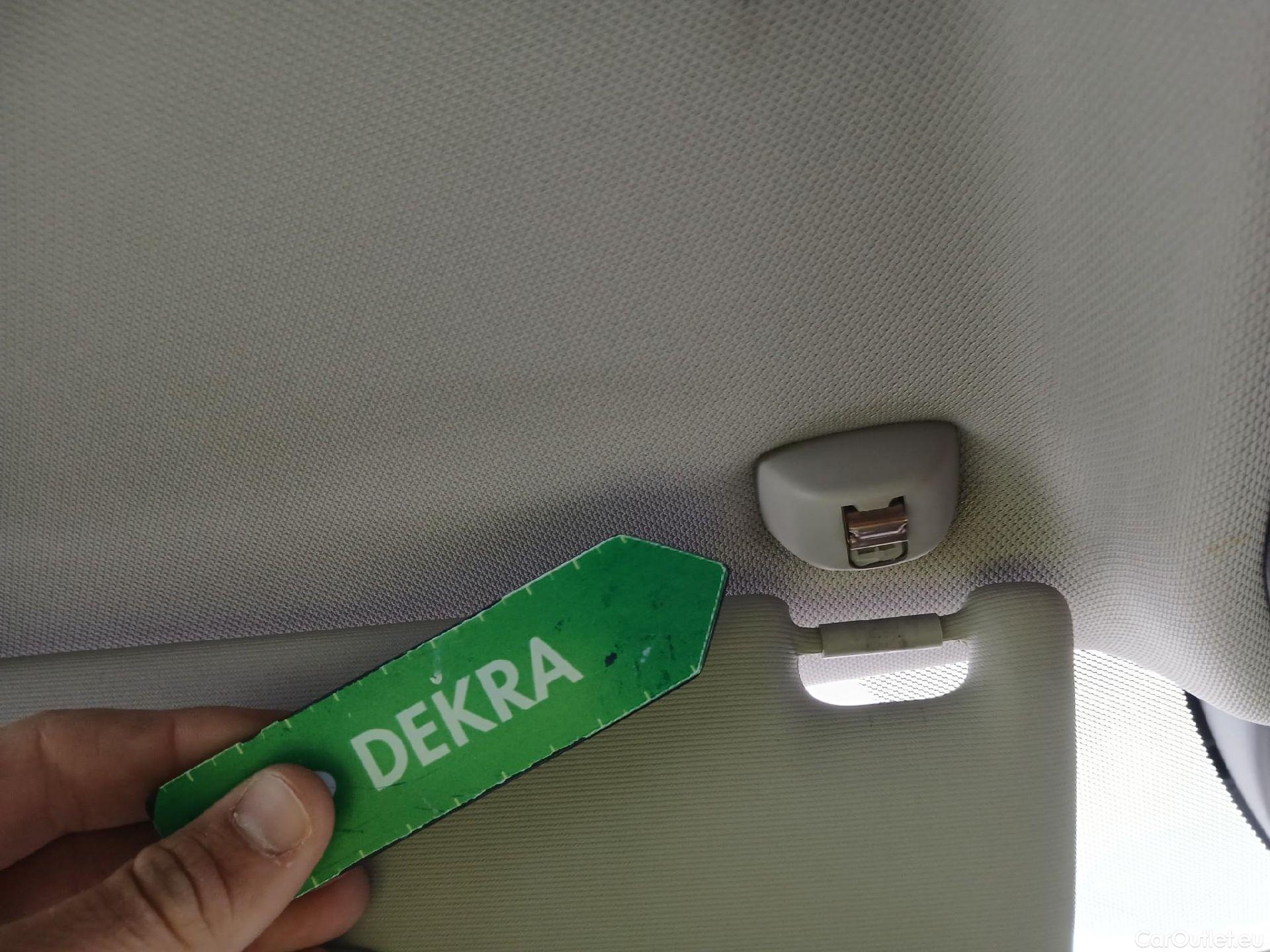  Seat  Leon SEAT Nuevo León / 2020 / 5P / familiar SP 2.0 TDI 85kW Style Go(SP) #5