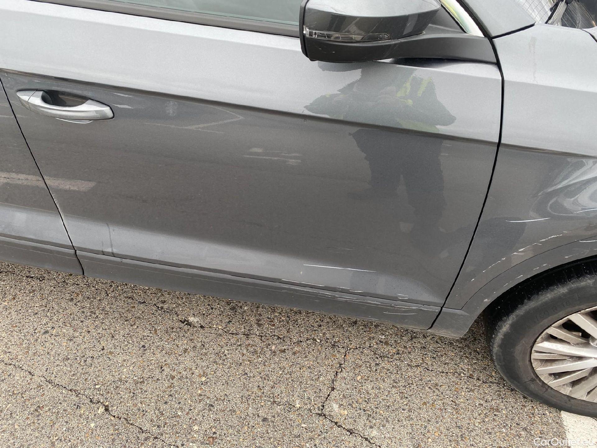  Volkswagen  T-ROC VOLKSWAGEN  / 2017 / 5P / todoterreno Edition 1.0 TSI 81kW (110CV) #15