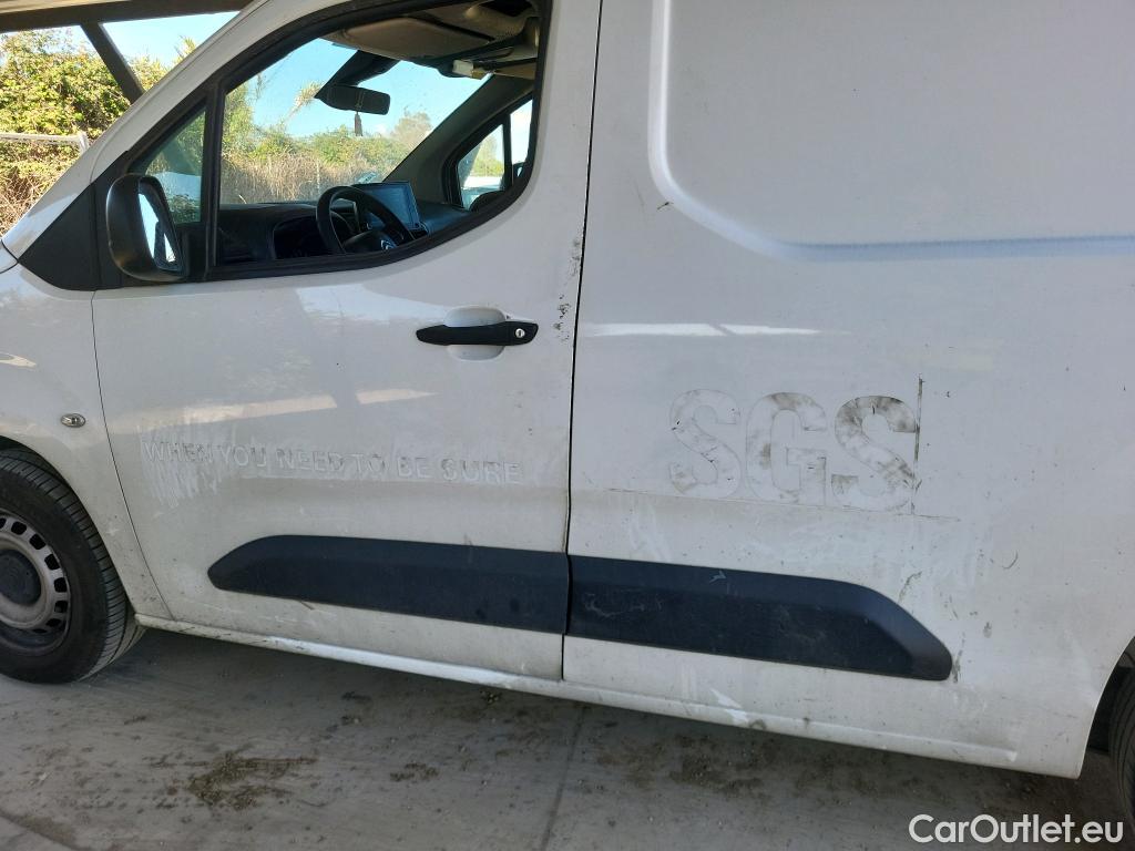  Citroen  Berlingo CITROEN  / 2018 / 3P / furgón derivado de turismo Talla M BlueHDi 100 CONTROL #7