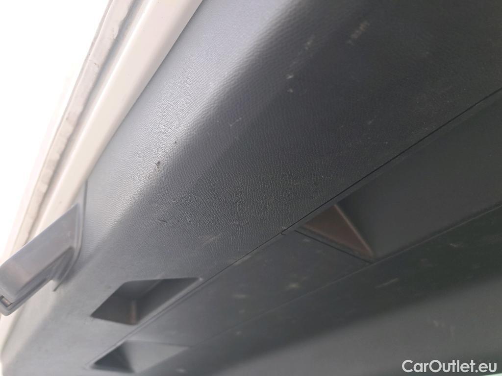  Seat  Leon SEAT Nuevo León / 2020 / 5P / familiar SP 2.0 TDI 110kW DSG S&S FR Go L(SP) #18