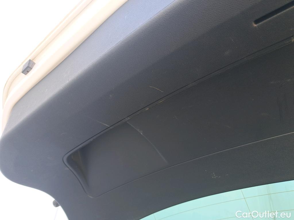  Seat  Leon SEAT Nuevo León / 2020 / 5P / berlina con portón 2.0 TDI 85kW S&S Style Go (AC2) #12