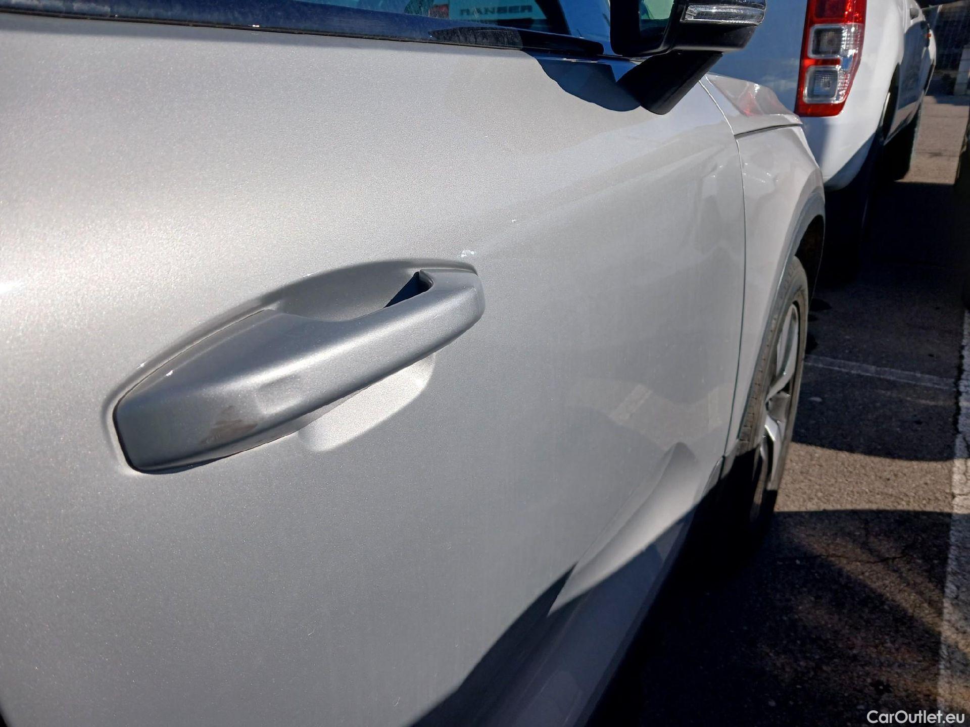  Volvo  XC 40 VOLVO XC40 / 2021 / 5P / todoterreno 1.5 T5 Twin Recharge Plus Dark Auto #25