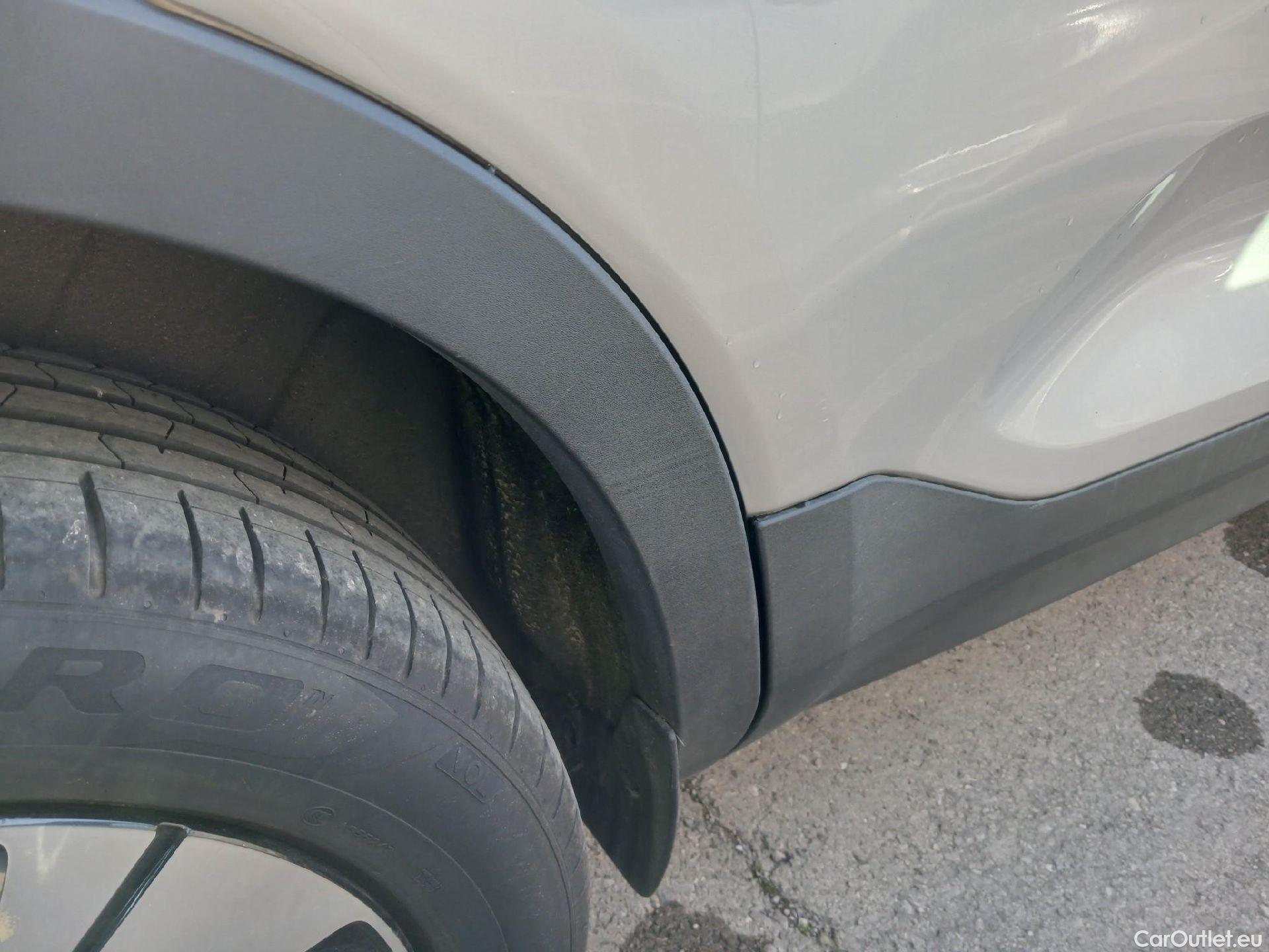  Volvo  XC 40 VOLVO XC40 / 2021 / 5P / todoterreno 1.5 T5 Twin Recharge Plus Dark Auto #21