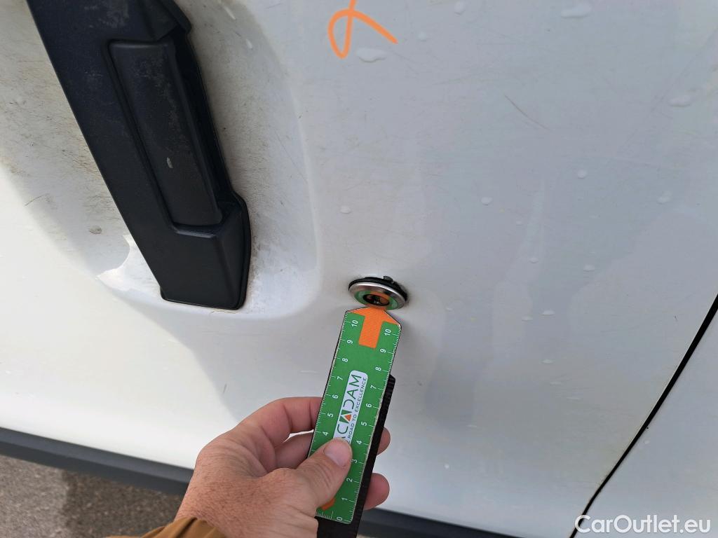  Dacia  Dokker DACIA  / 2013 / 4P / furgón derivado de turismo Van Essential Blue dCi 70kW (95CV) #26