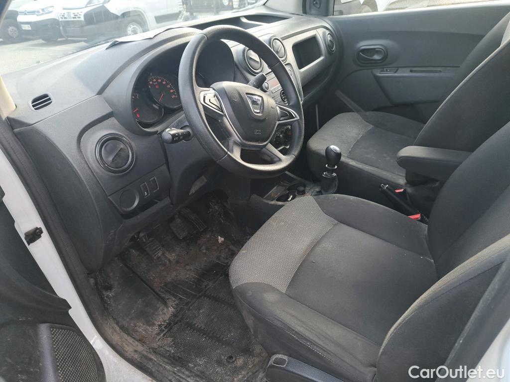  Dacia  Dokker DACIA  / 2013 / 4P / furgón derivado de turismo Van Essential Blue dCi 70kW (95CV) #37