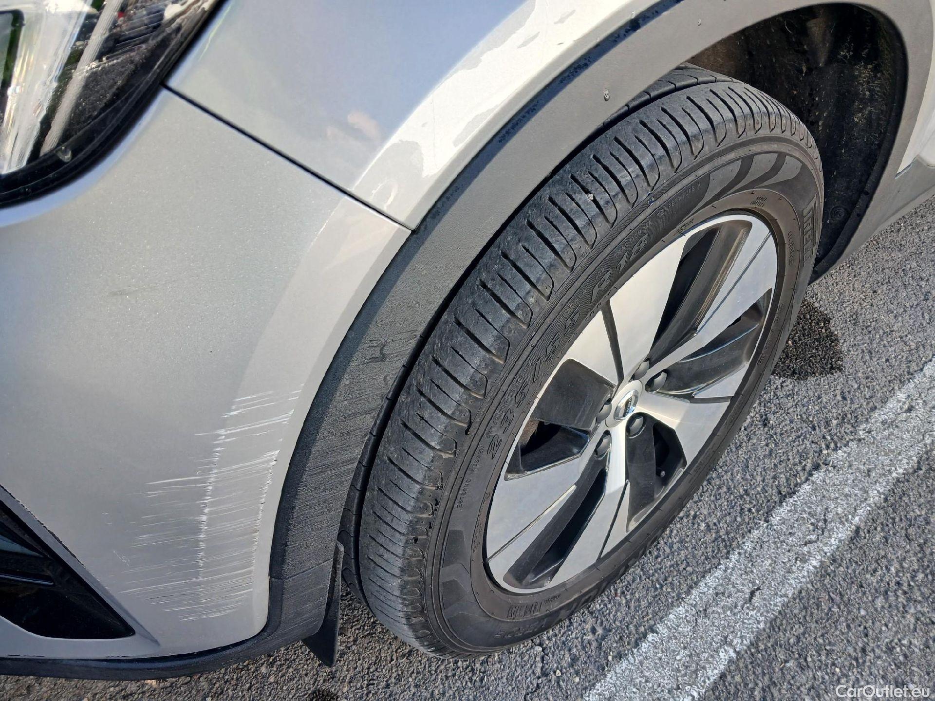  Volvo  XC 40 VOLVO XC40 / 2021 / 5P / todoterreno 1.5 T5 Twin Recharge Plus Dark Auto #4