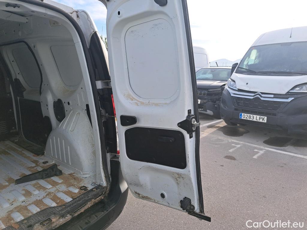  Dacia  Dokker DACIA  / 2013 / 4P / furgón derivado de turismo Van Essential Blue dCi 70kW (95CV) #63