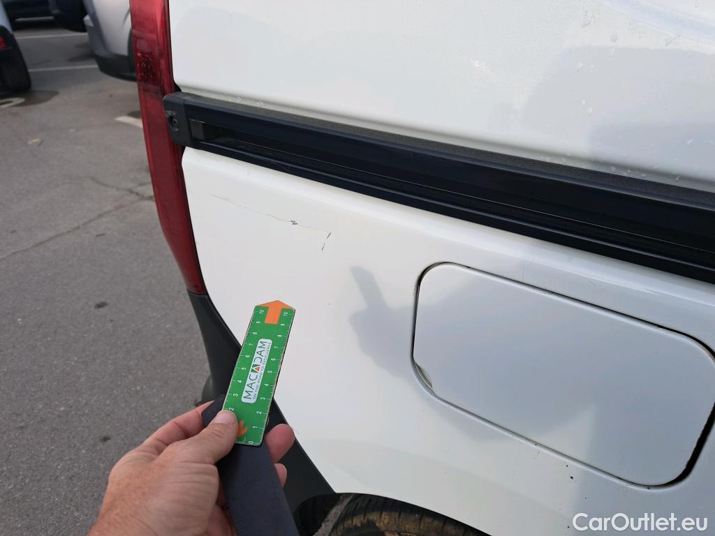  Dacia  Dokker DACIA  / 2013 / 4P / furgón derivado de turismo Van Essential Blue dCi 70kW (95CV) #8