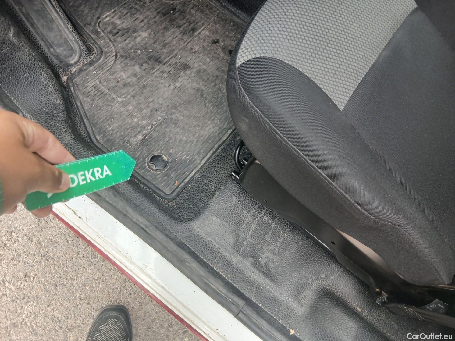  Renault  Kangoo RENAULT  Furgón/2013/3P/furgón derivado de turismo Profesional Blue dCi 70kW (95CV) #6