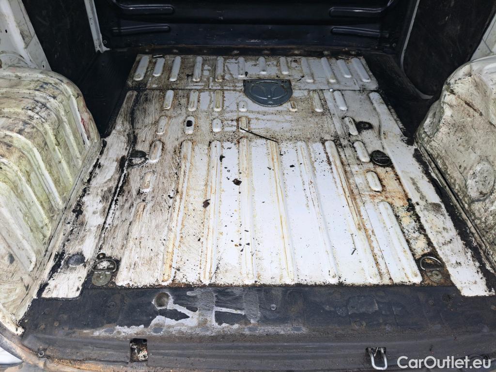  Fiat  Fiorino FIAT  / 2016 / 4P / furgón derivado de turismo Cargo SX N1 1.3 MJet 70 kW (95 CV) #11