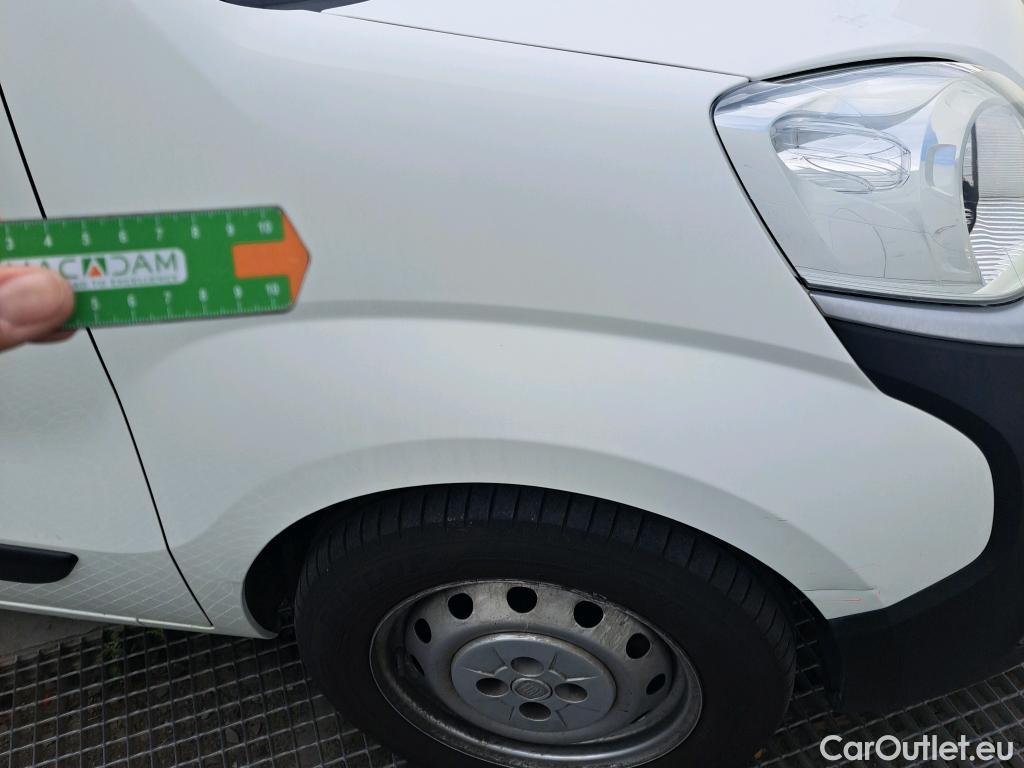  Fiat  Fiorino FIAT  / 2016 / 4P / furgón derivado de turismo Cargo SX N1 1.3 MJet 70 kW (95 CV) #29