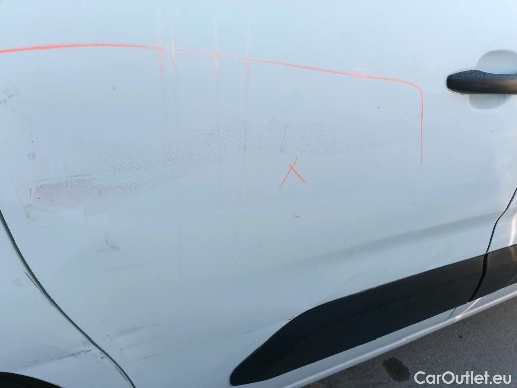  Peugeot  Partner PEUGEOT  / 2018 / 3P / furgón derivado de turismo Pro Standard 600kg BlueHDi 73kW (AC) #14