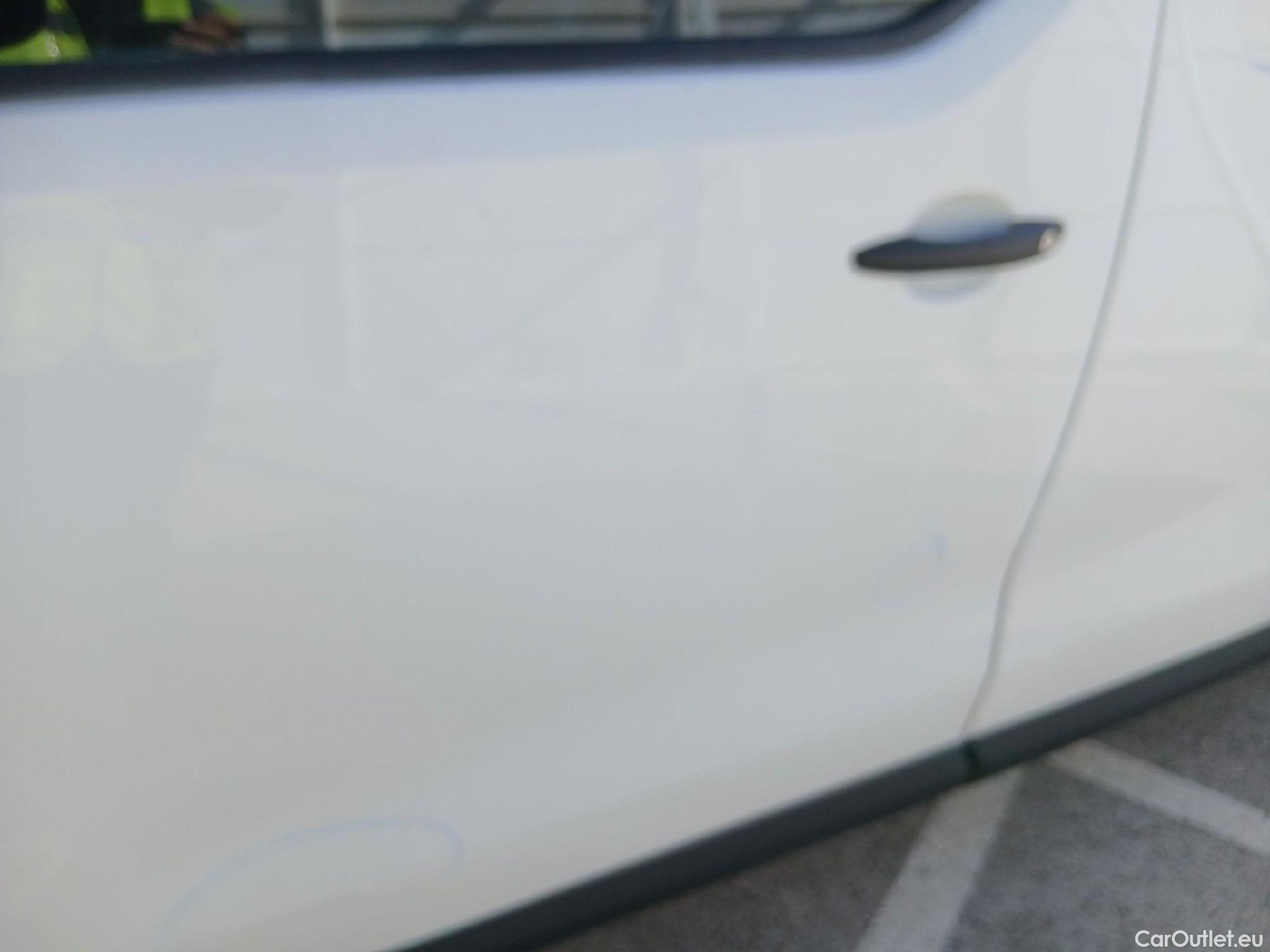  Opel  Vivaro OPEL  / 2019 / 4P / furgón 1.5 Diésel 74kW (100CV) M Std Express #28