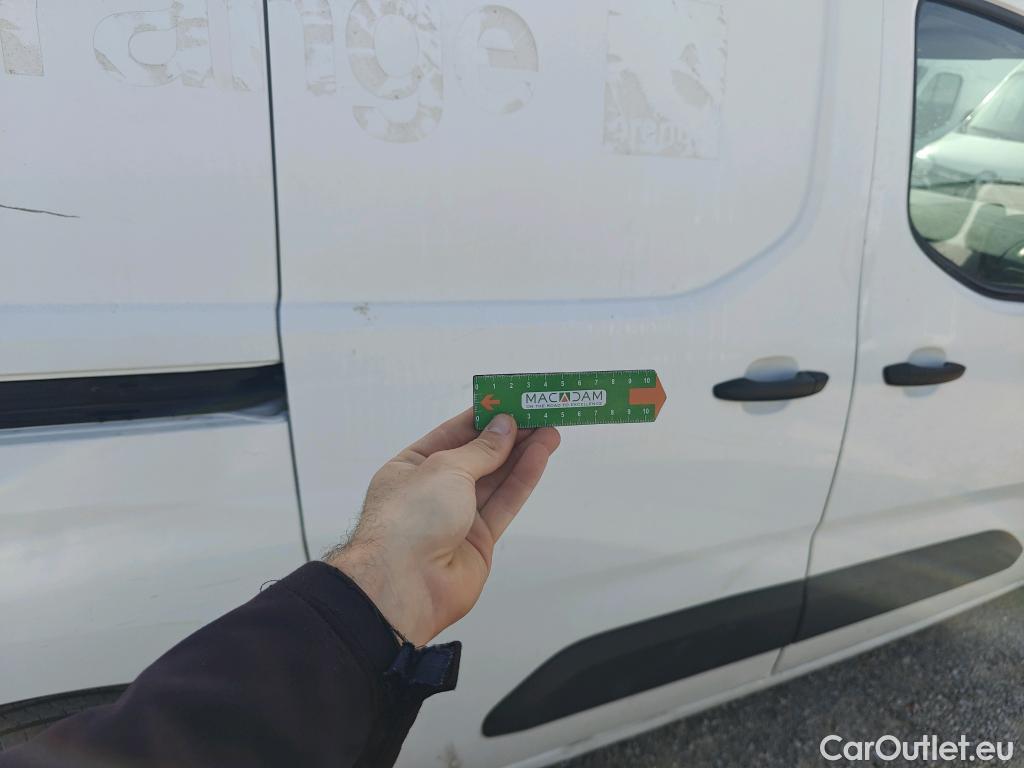  Opel  Combo OPEL  / 2018 / 3P / furgón derivado de turismo 1.6 TD S/S 74kW (100CV) Express L H1 650 #11