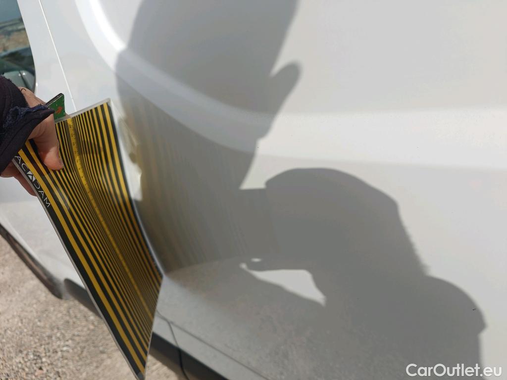  Opel  Combo OPEL  / 2018 / 3P / furgón derivado de turismo 1.5 TD 75kW (100CV) Express L H1 650kg (AC) #3