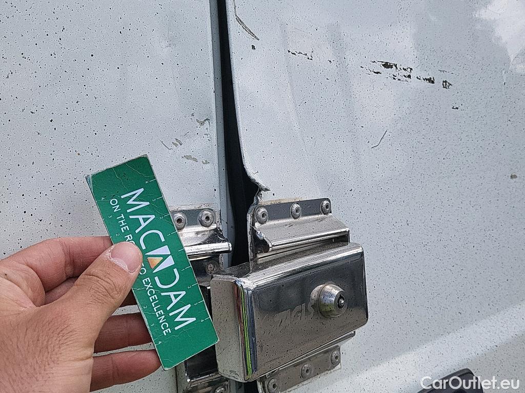  Peugeot  Boxer PEUGEOT  / 2014 / 4P / furgón Pack 330 L1 H1 BHDI 88kW(120CV) S&S 6 V. #4