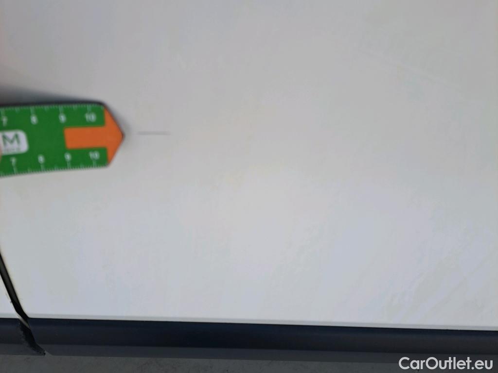  Fiat  Fiorino FIAT  / 2016 / 4P / furgón derivado de turismo Cargo SX N1 1.3 MJet 70 kW (95 CV) #65