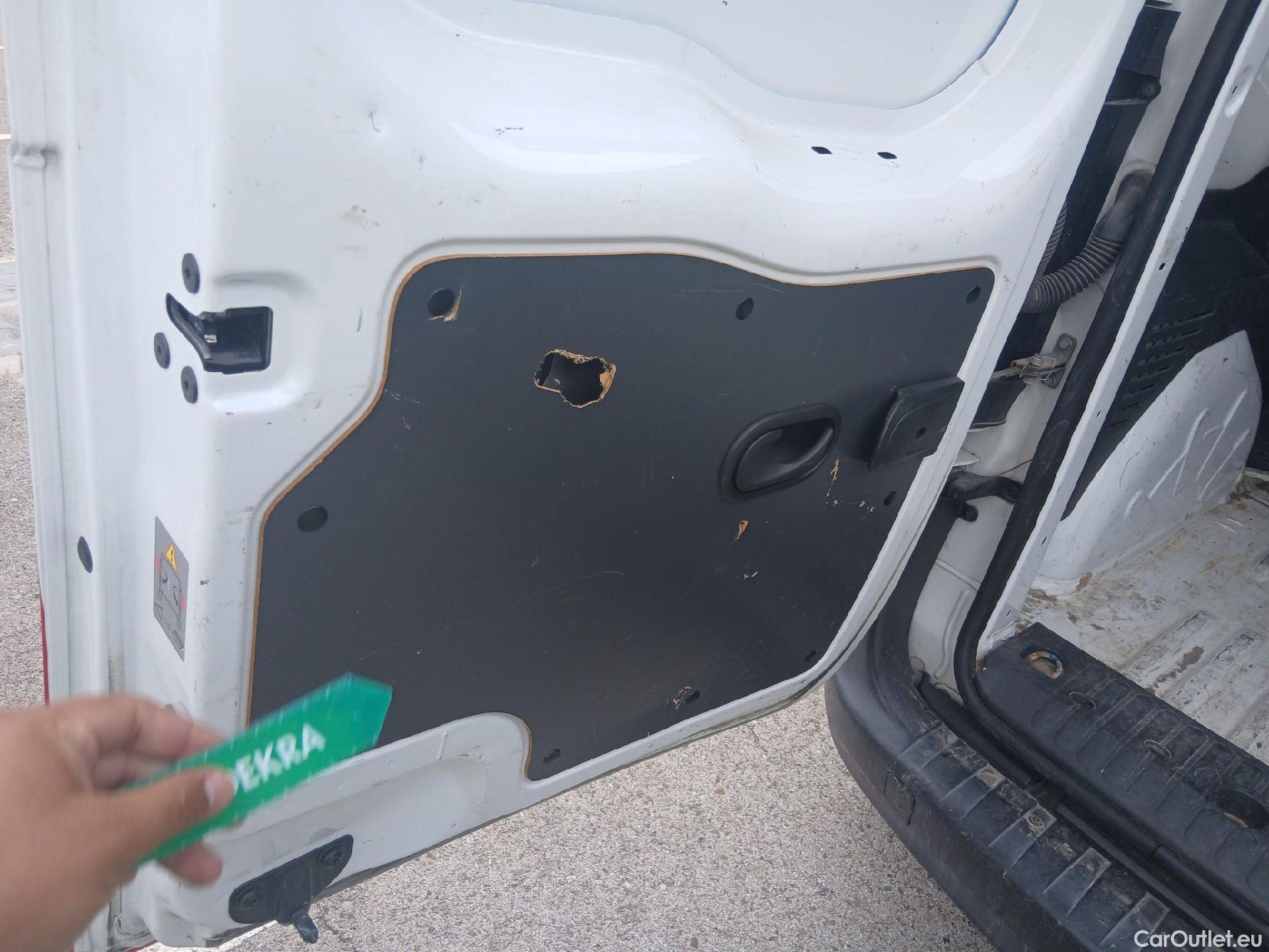  Renault  Kangoo RENAULT  Furgón/2013/3P/furgón derivado de turismo Profesional Blue dCi 70kW (95CV) #4