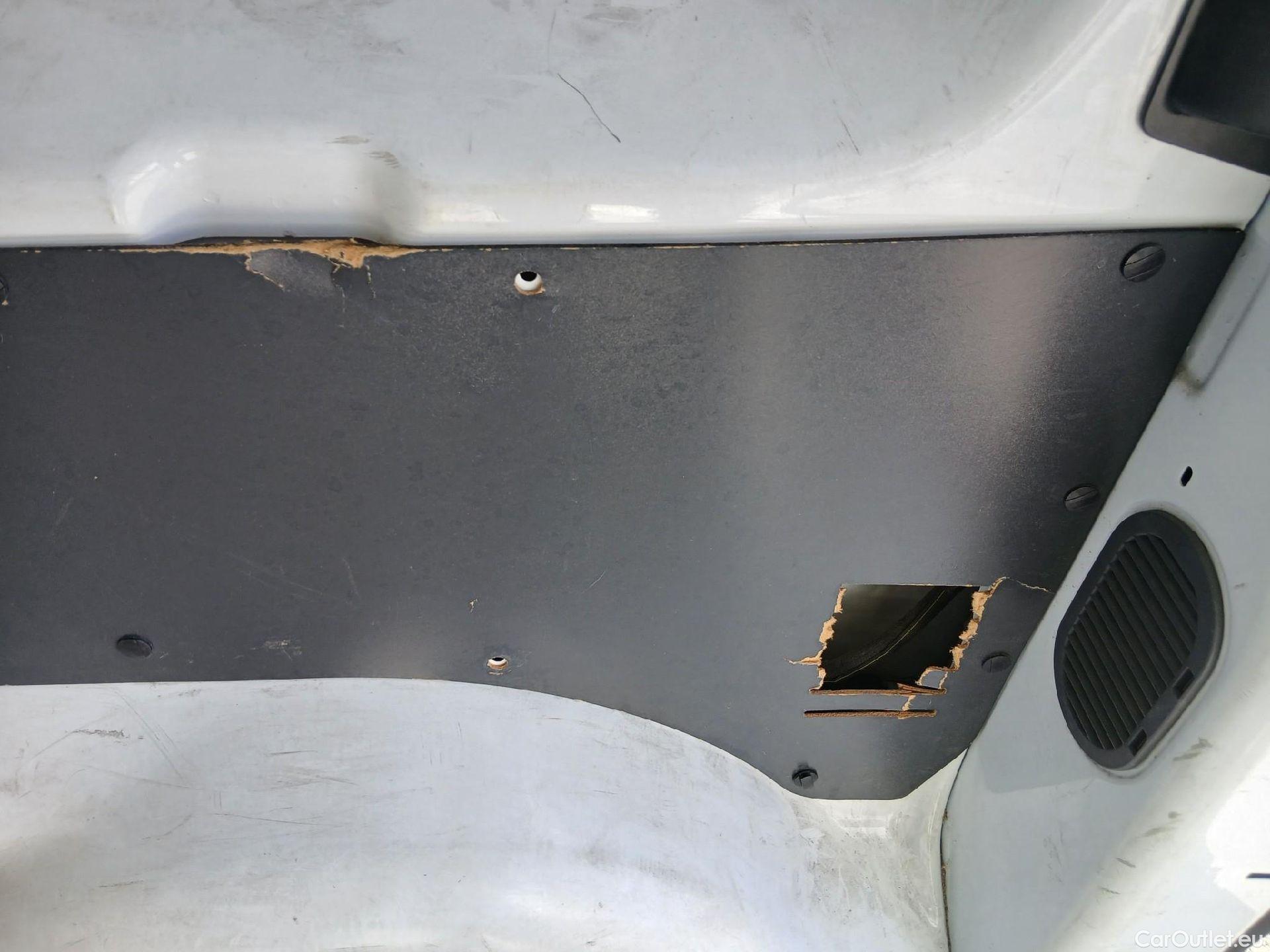  Opel  Vivaro OPEL  / 2019 / 4P / furgón 1.5 Diésel 74kW (100CV) M Std Express #14