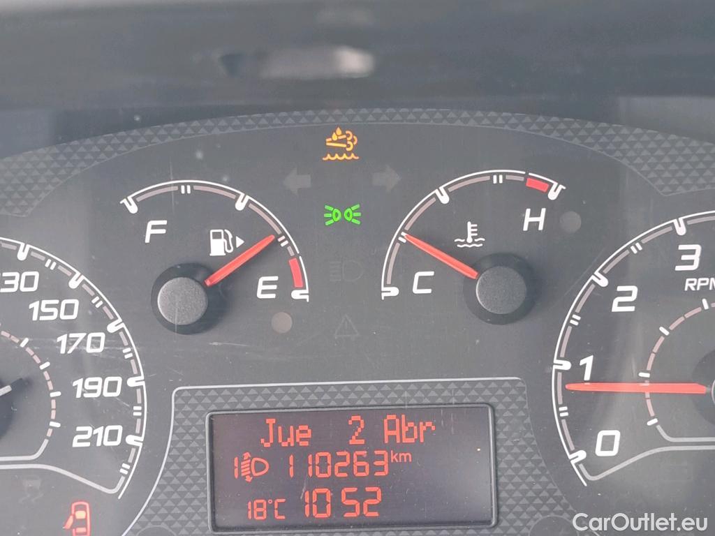  Fiat  Fiorino FIAT  / 2016 / 4P / furgón derivado de turismo Cargo SX N1 1.3 MJet 70 kW (95 CV) #63