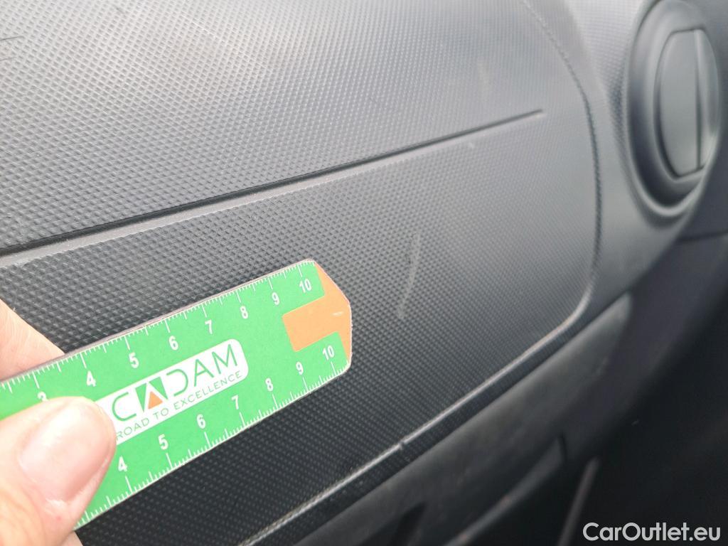  Fiat  Fiorino FIAT  / 2016 / 4P / furgón derivado de turismo Cargo SX N1 1.3 MJet 70 kW (95 CV) #38