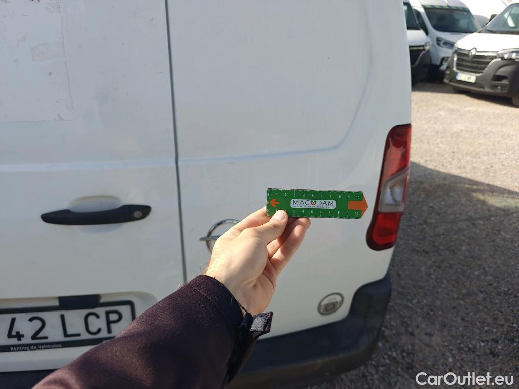  Opel  Combo OPEL  / 2018 / 3P / furgón derivado de turismo 1.6 TD S/S 74kW (100CV) Express L H1 650 #25