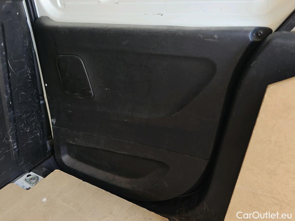  Opel  Combo OPEL  / 2018 / 3P / furgón derivado de turismo 1.6 TD S/S 74kW (100CV) Express L H1 650 #66