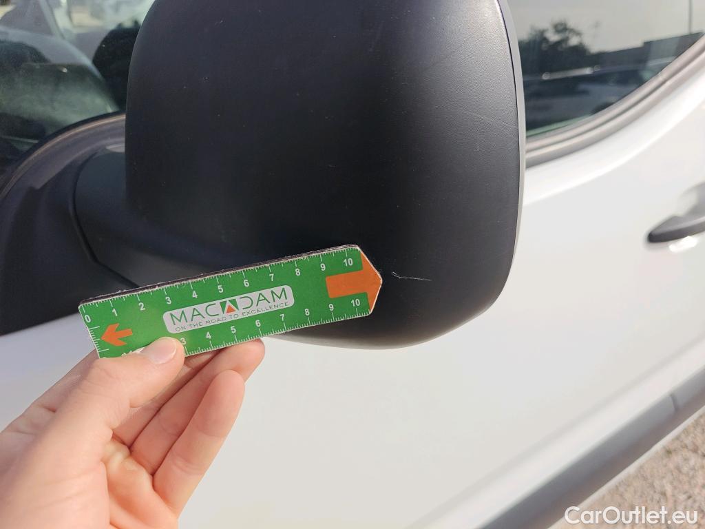  Opel  Combo OPEL  / 2018 / 3P / furgón derivado de turismo 1.5 TD 75kW (100CV) Express L H1 650kg (AC) #47