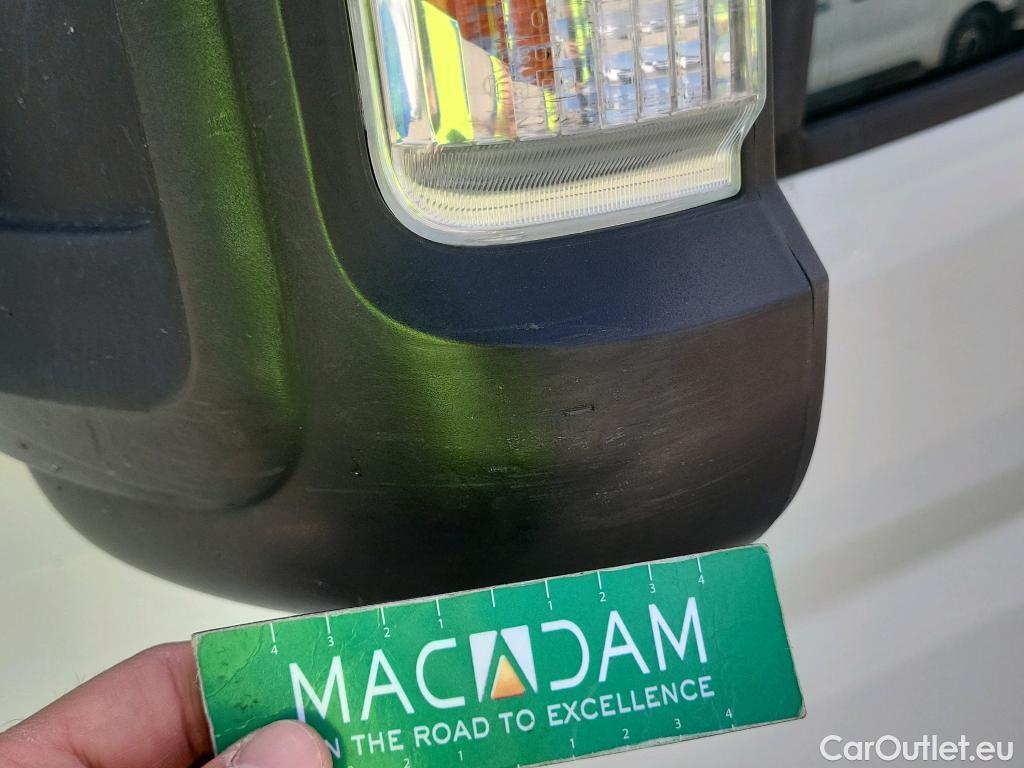  Peugeot  Boxer PEUGEOT  / 2014 / 4P / furgón Pack 330 L1 H1 BHDI 88kW(120CV) S&S 6 V. #35