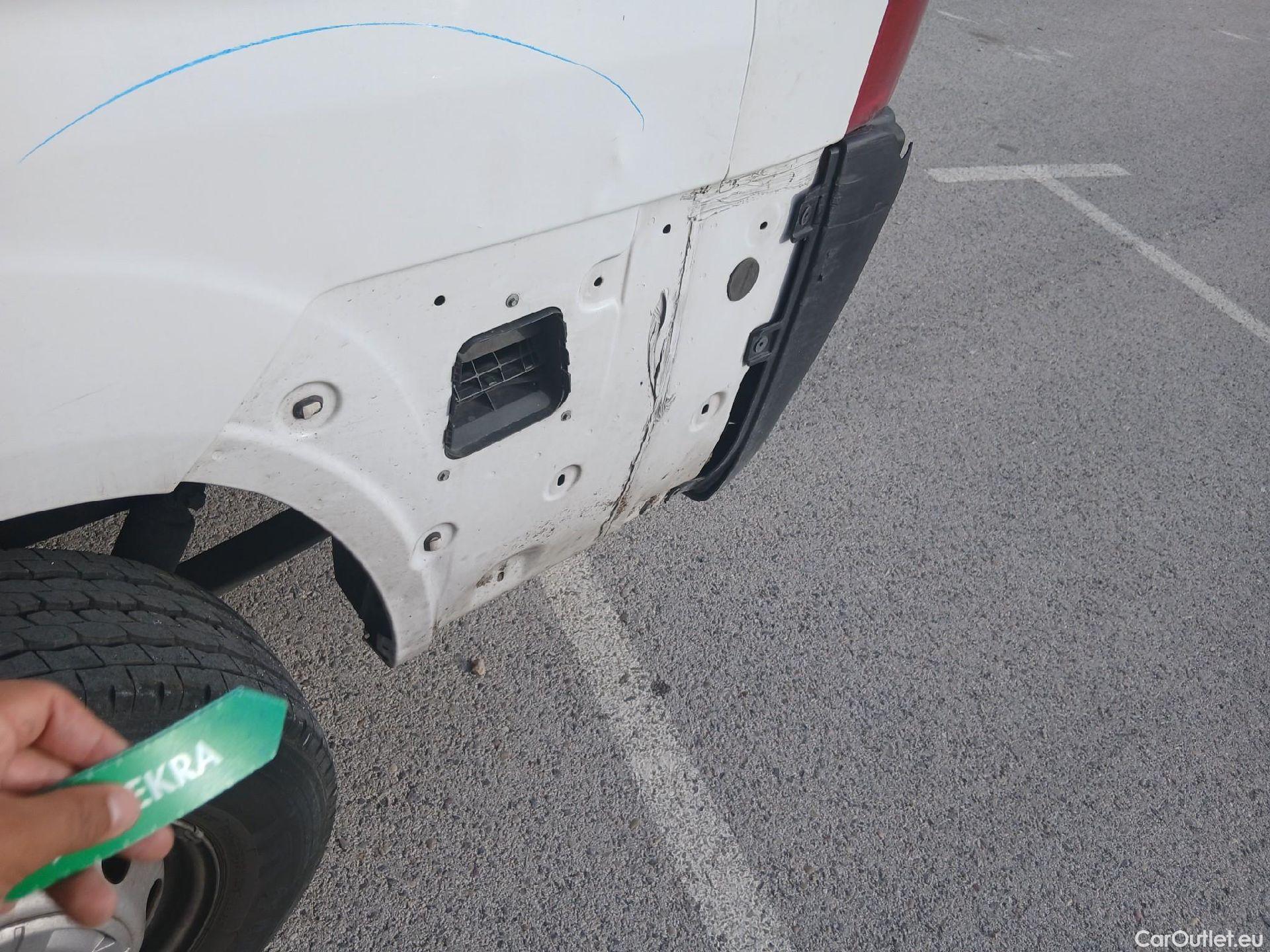  Fiat  Ducato FIAT  / 2014 / 4P / furgón Furgón 35 Medio 100kW Natural Power #39