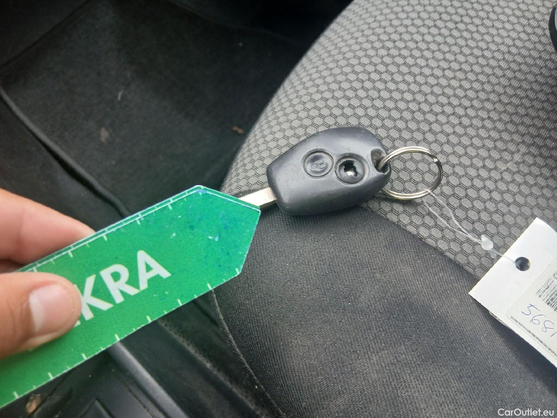  Renault  Kangoo RENAULT  Z.E./2013/3P/furgón derivado de turismo Z.E. #1