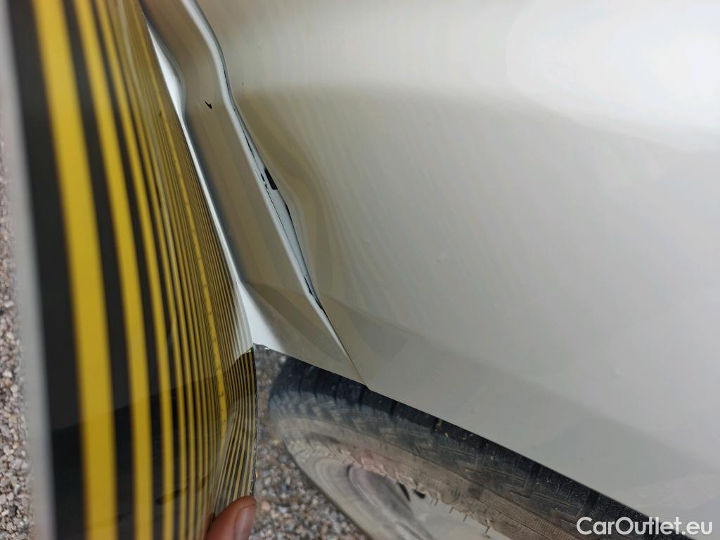  Nissan  Navara NISSAN  / 2015 / 4P / pickup Doble Cab. 2.3dCi 120kW(160CV) Visia #9