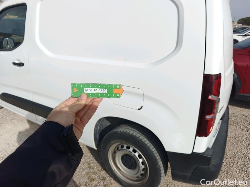  Opel  Combo OPEL  / 2018 / 3P / furgón derivado de turismo 1.5 TD 75kW (100CV) Express L H1 650kg (AC) #1