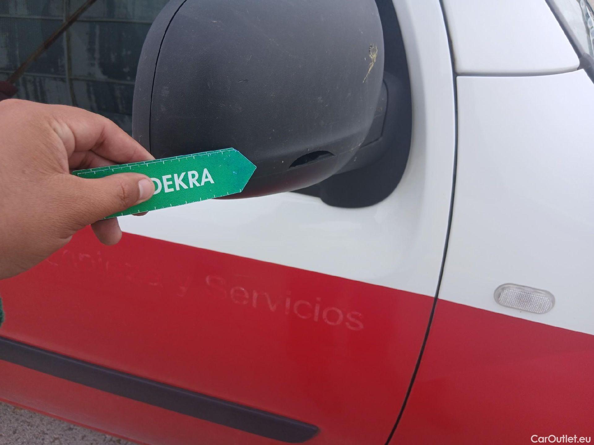  Renault  Kangoo RENAULT  Furgón/2013/3P/furgón derivado de turismo Profesional Blue dCi 70kW (95CV) #35