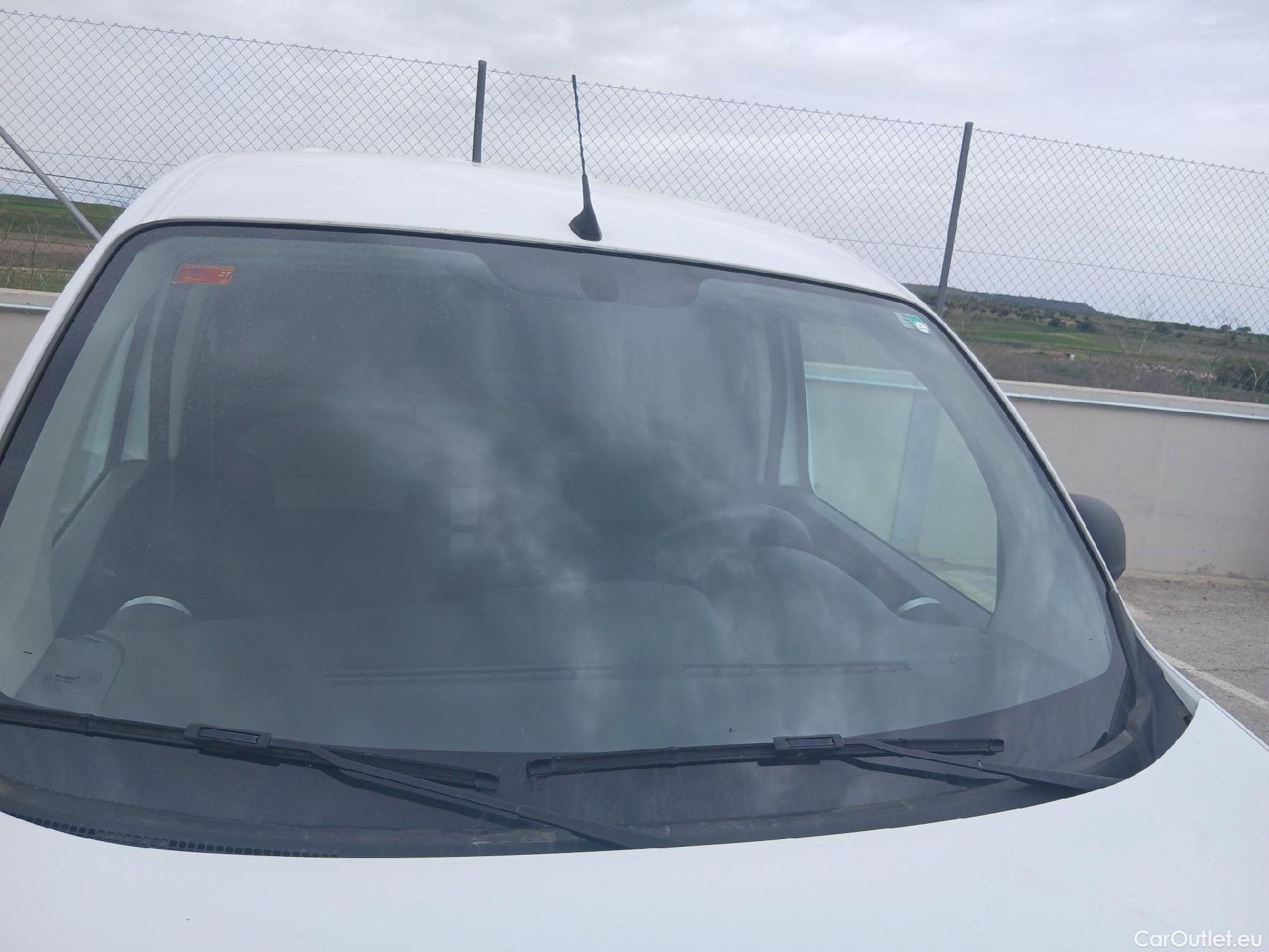  Renault  Kangoo RENAULT  Furgón/2013/3P/furgón derivado de turismo Profesional Blue dCi 70kW (95CV) #15