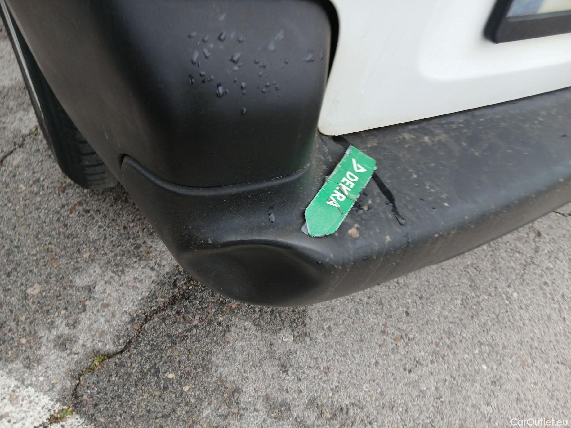  Peugeot  Partner PEUGEOT  / 2015 / 4P / combi TEPEE Access 1.6i 16v 72KW (98CV) #25