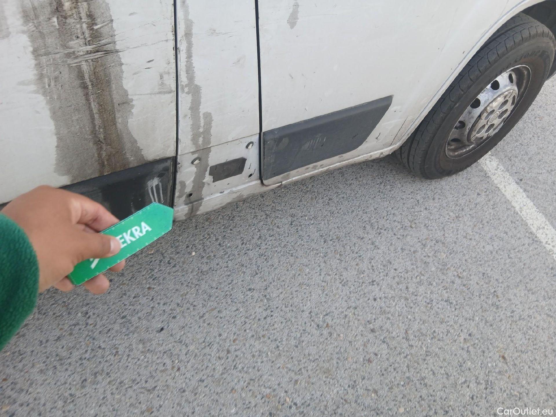  Fiat  Ducato FIAT  / 2014 / 4P / furgón Furgón 35 Medio 100kW Natural Power #62